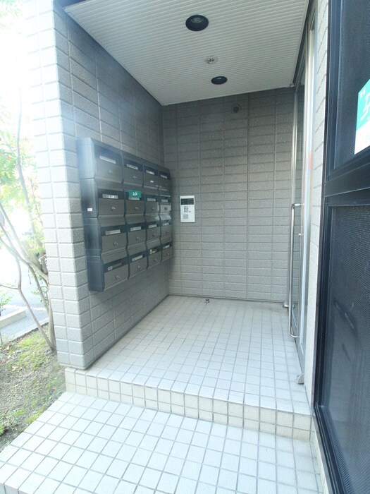 メゾンパサニアの物件外観写真