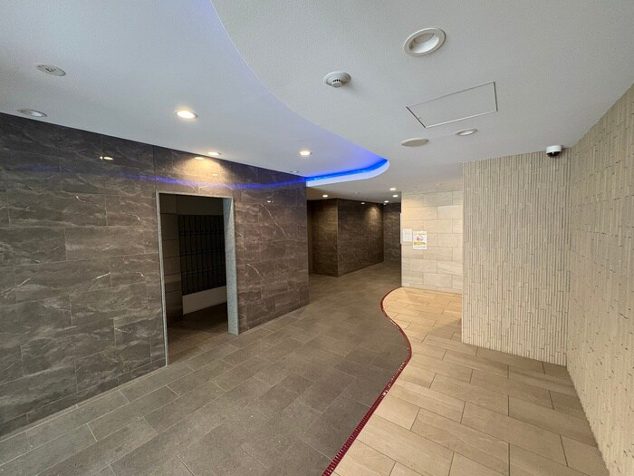 セレニテ本町東リアンの物件外観写真