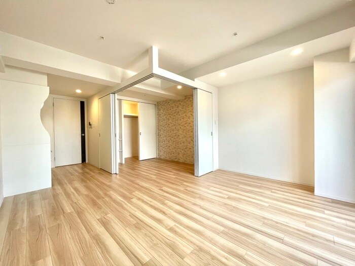 セレニテ本町東リアンの物件内観写真