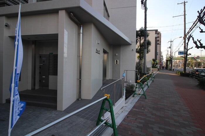 ダイレ・エヌの物件外観写真