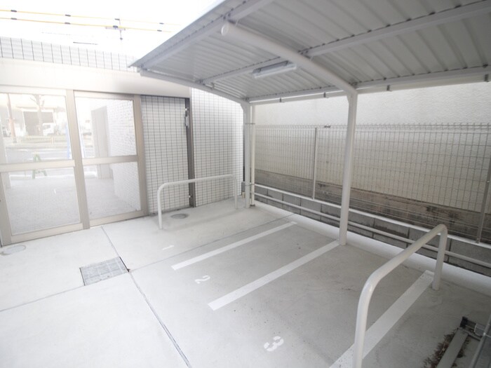 ダイレ・エヌの物件外観写真