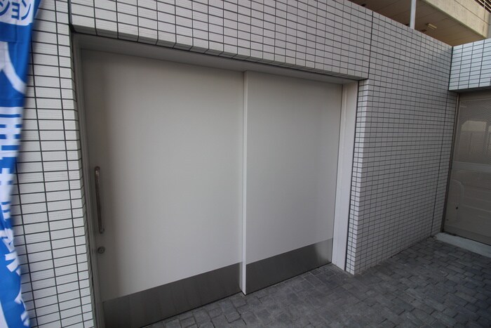 ダイレ・エヌの物件外観写真