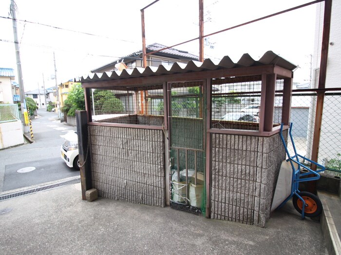 ｻﾝﾋﾙｽﾞﾊｲﾑの物件外観写真