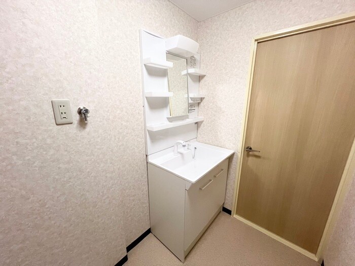 ｻﾝﾋﾙｽﾞﾊｲﾑの物件内観写真