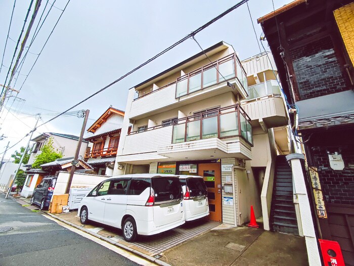 ラ・フォンテ御所西の物件外観写真