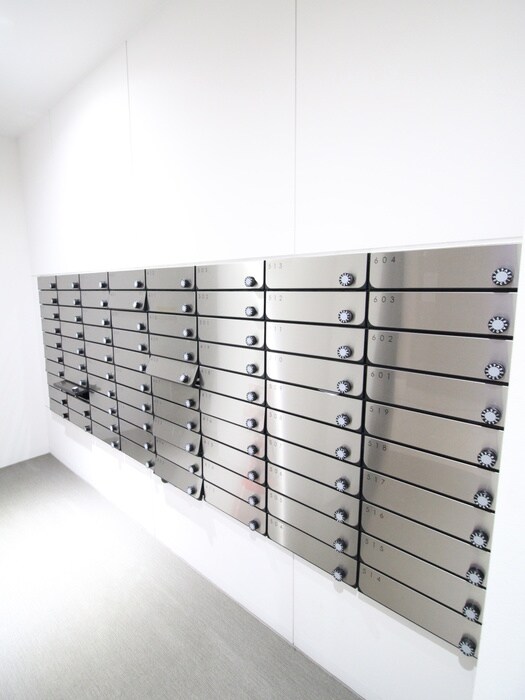 セレニテ心斎橋グランデの物件外観写真