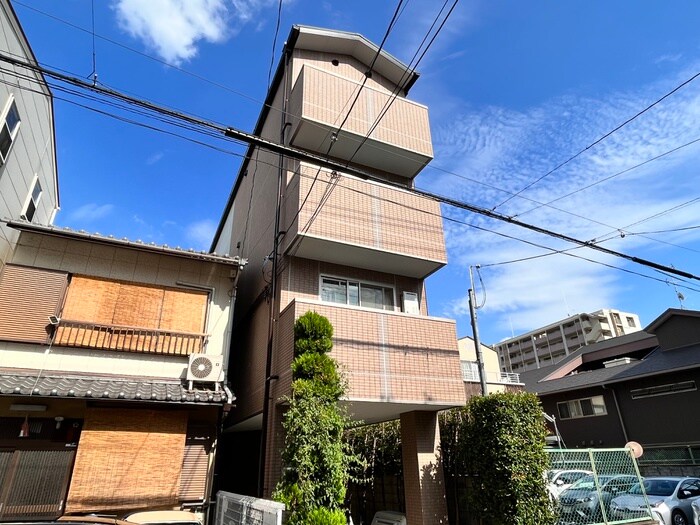 シェドゥ－ブル等持寺の物件外観写真