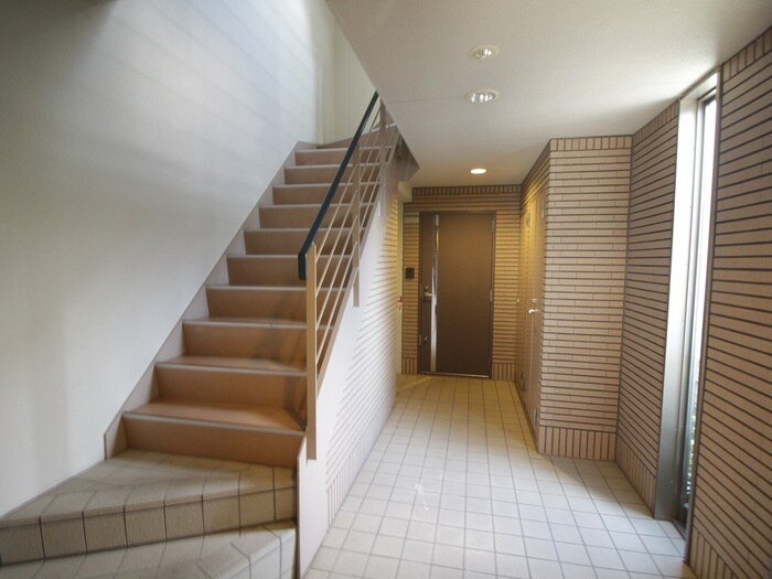 シェドゥ－ブル等持寺の物件外観写真