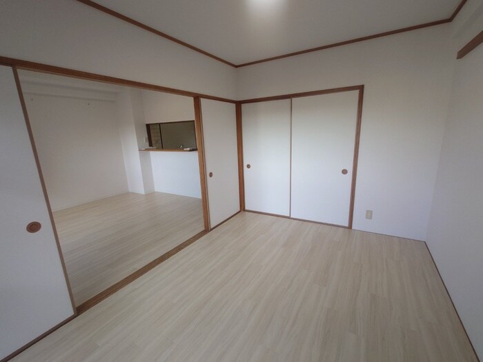 フォレスタ育和の物件内観写真