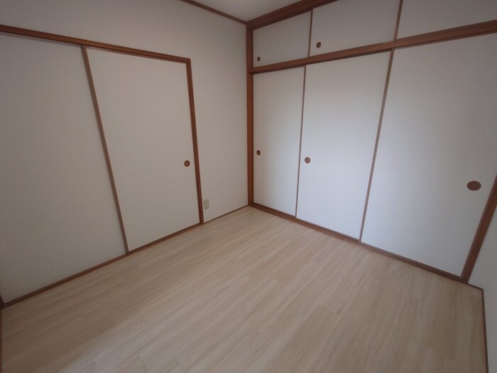 フォレスタ育和の物件内観写真