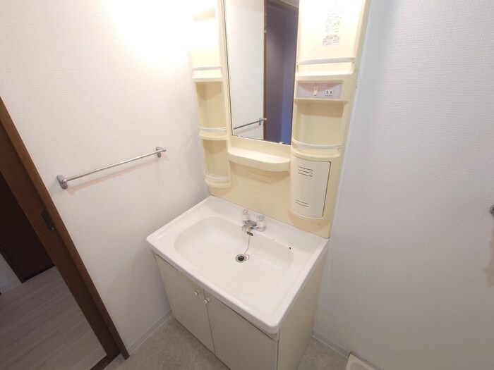 フォレスタ育和の物件内観写真