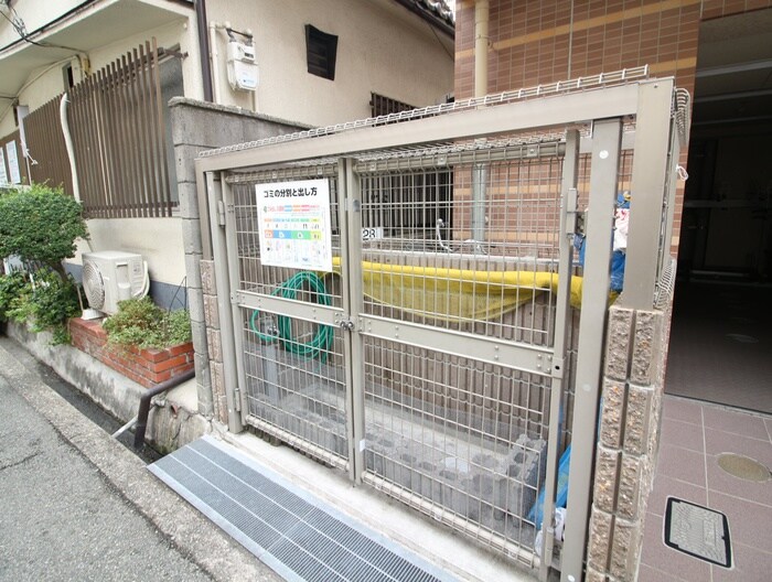 ＶＩＶＥＲ西台の物件外観写真