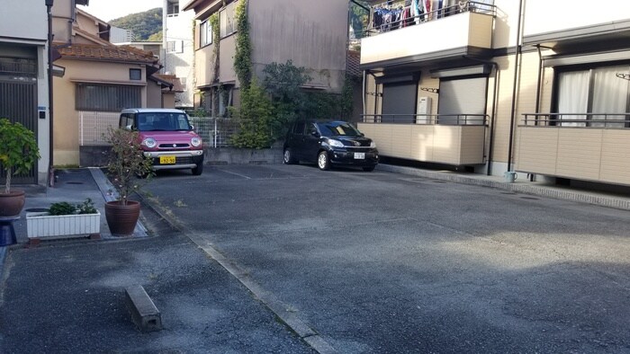 シャルム箕面の物件外観写真