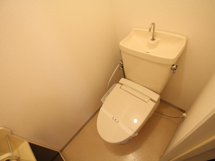 シャルム箕面の物件内観写真