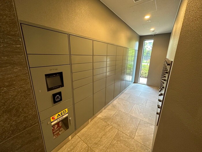 ローレルスクエア柏原（５０５）の物件外観写真