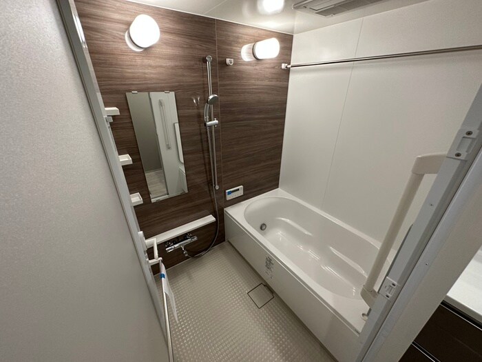 ローレルスクエア柏原（５０５）の物件内観写真