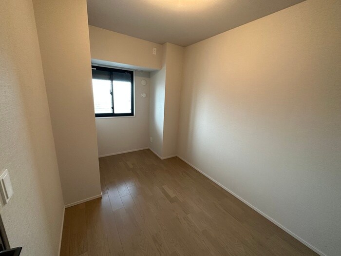 ローレルスクエア柏原（５０５）の物件内観写真