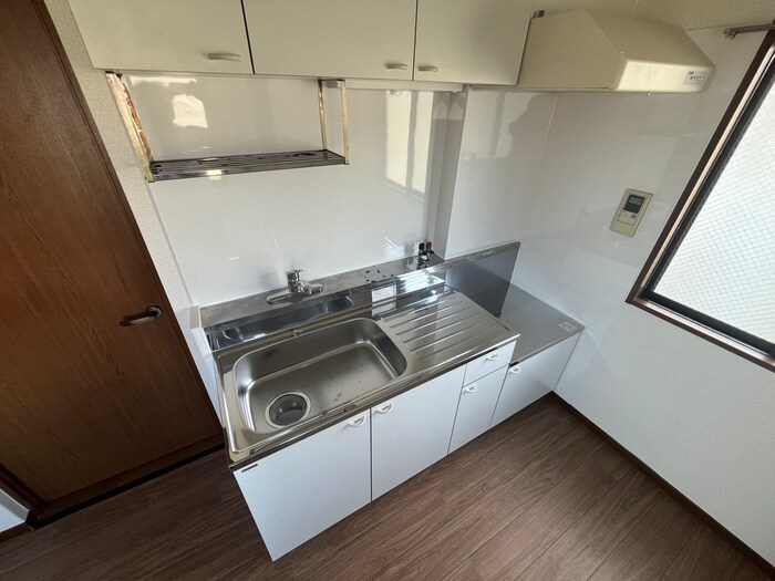 吉村ハイツの物件内観写真