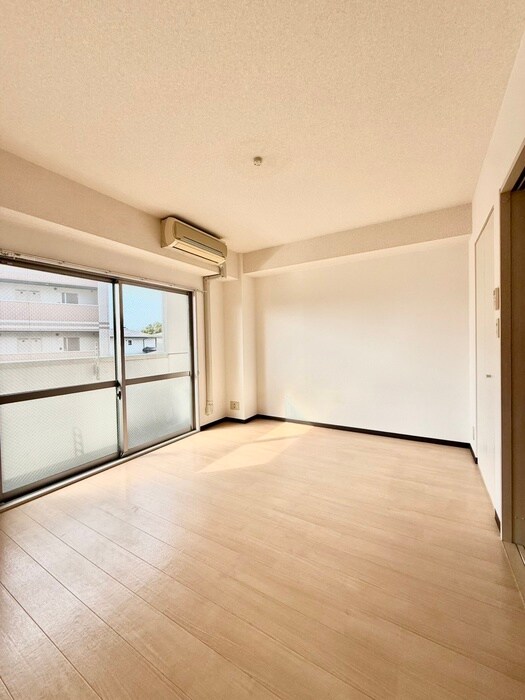 ＥＶＥＲ　ＨＩＬＬＳ　Ｎ棟の物件内観写真