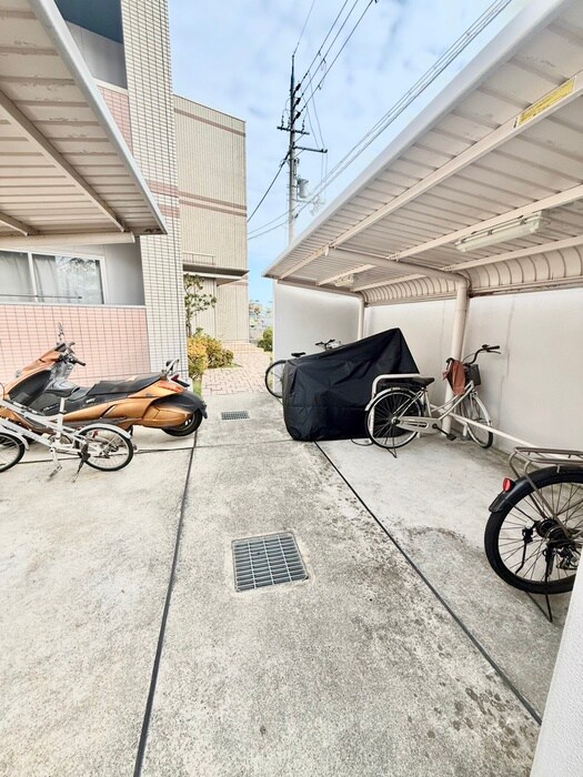 ＥＶＥＲ　ＨＩＬＬＳ　Ｎ棟の物件外観写真