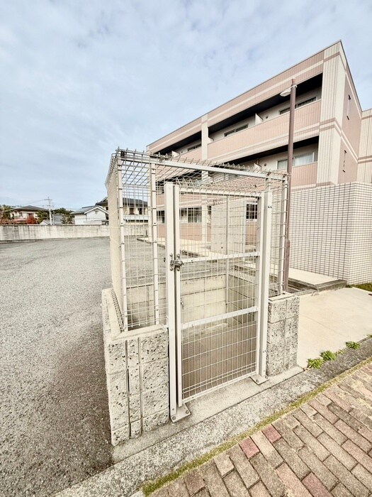 ＥＶＥＲ　ＨＩＬＬＳ　Ｎ棟の物件外観写真