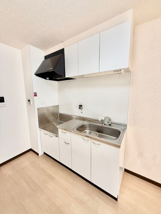 ＥＶＥＲ　ＨＩＬＬＳ　Ｎ棟の物件内観写真