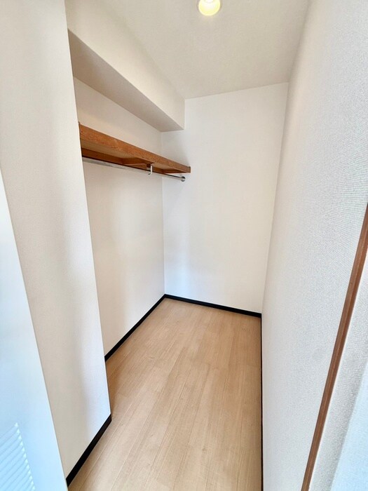 ＥＶＥＲ　ＨＩＬＬＳ　Ｎ棟の物件内観写真