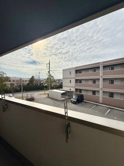 ＥＶＥＲ　ＨＩＬＬＳ　Ｎ棟の物件内観写真