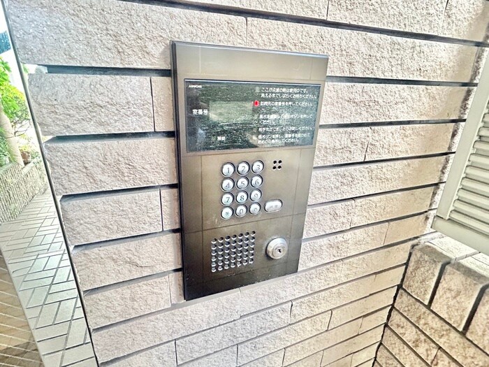 グランデ御池の物件外観写真