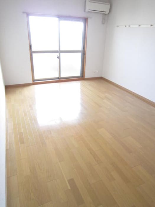 サンロイヤル三条の物件内観写真