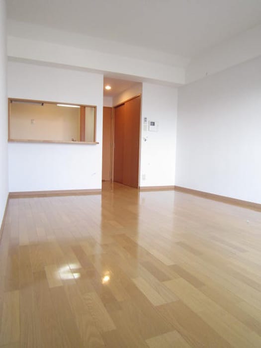 サンロイヤル三条の物件内観写真