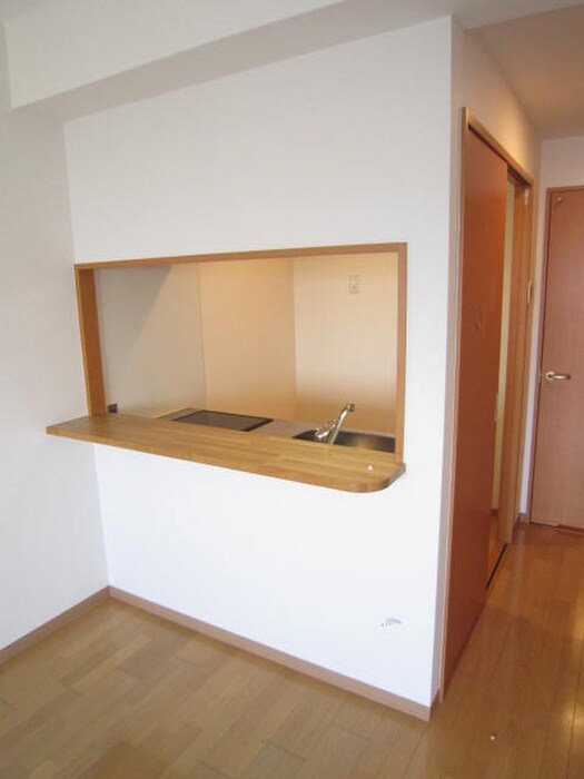 サンロイヤル三条の物件内観写真