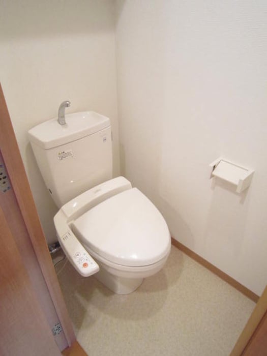 サンロイヤル三条の物件内観写真