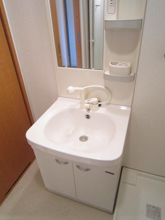 サンロイヤル三条の物件内観写真