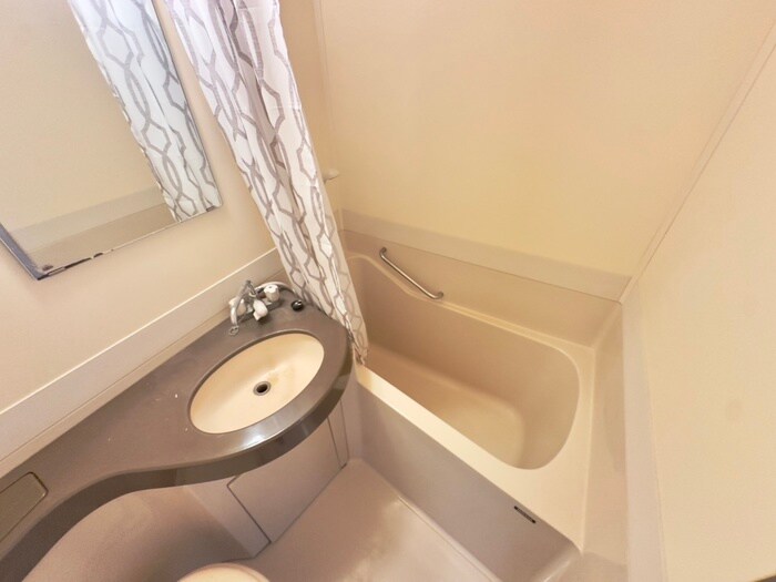 コスモＳＴ河原町（９０２）の物件内観写真