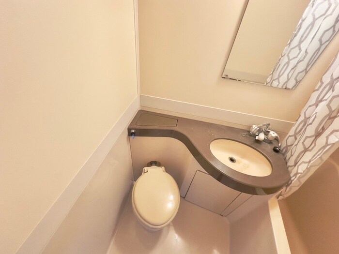 コスモＳＴ河原町（９０２）の物件内観写真