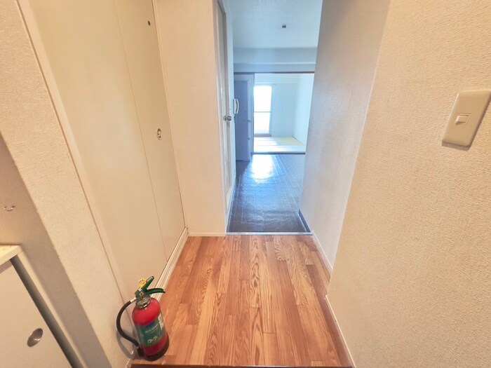 コスモＳＴ河原町（９０２）の物件内観写真