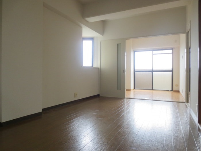 パ－クサイドマンションの物件内観写真