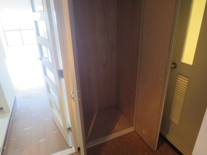 パ－クサイドマンションの物件内観写真