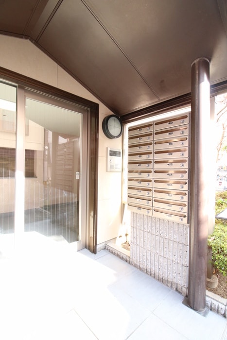 レスポワ－ル東の物件外観写真