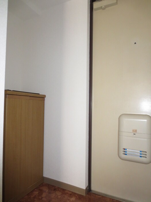 レスポワ－ル東の物件内観写真