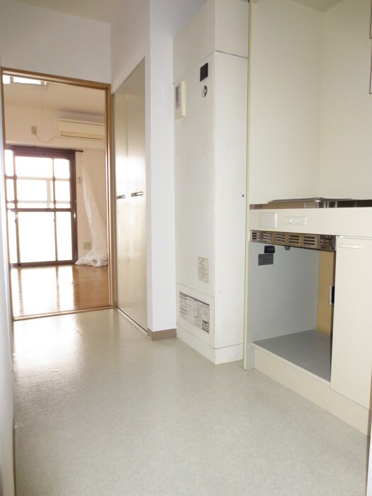 レスポワ－ル東の物件内観写真