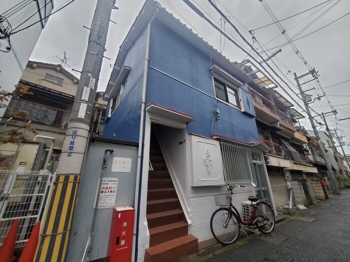 野里町貸家の物件外観写真