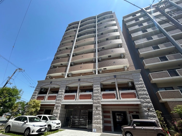 Ｌｕｘｅなかもずの物件外観写真