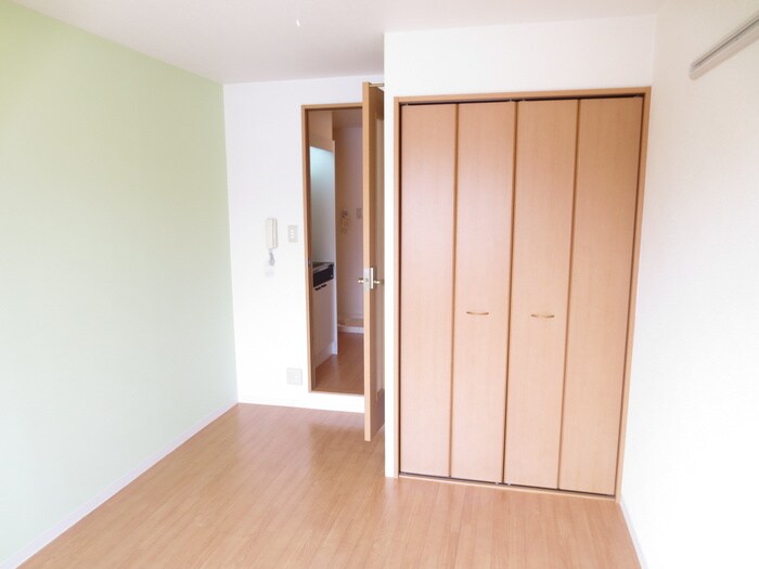 カ－サリビヴェ－レの物件内観写真