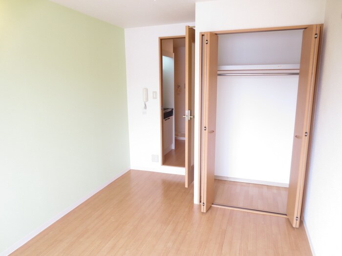 カ－サリビヴェ－レの物件内観写真