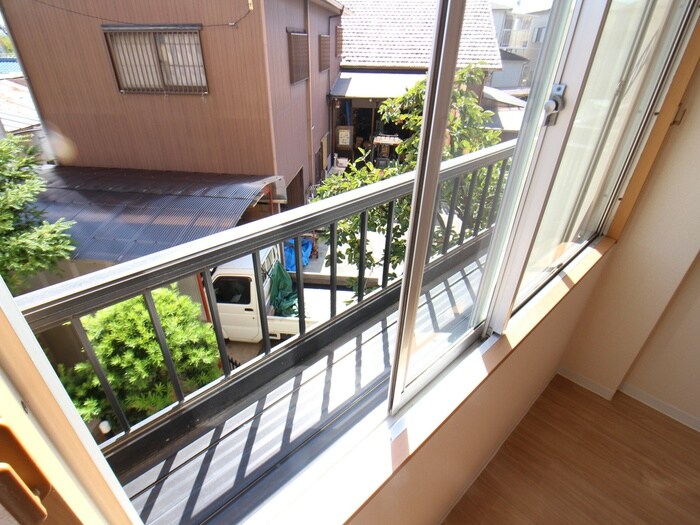 カ－サリビヴェ－レの物件内観写真