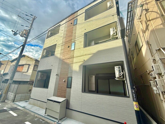 ハーモニーテラスRen相川の物件外観写真