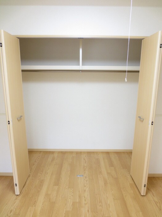 巽北ロイヤルマンションの物件内観写真