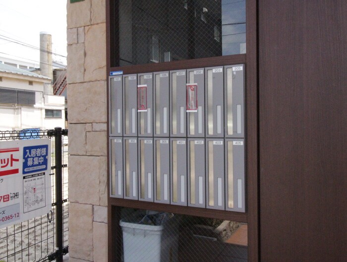 巽北ロイヤルマンションの物件外観写真